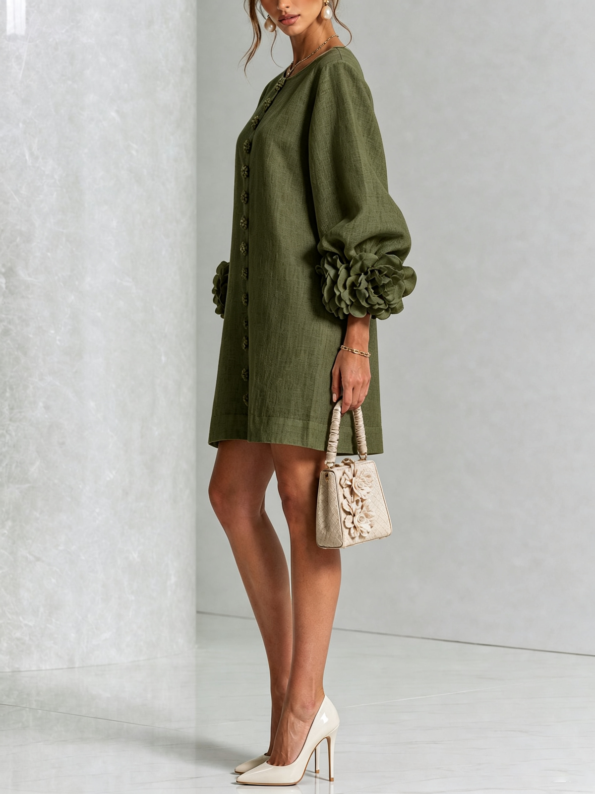 Lola | Mini Abito con Stampa Floreale e Chiusura a Bottoni