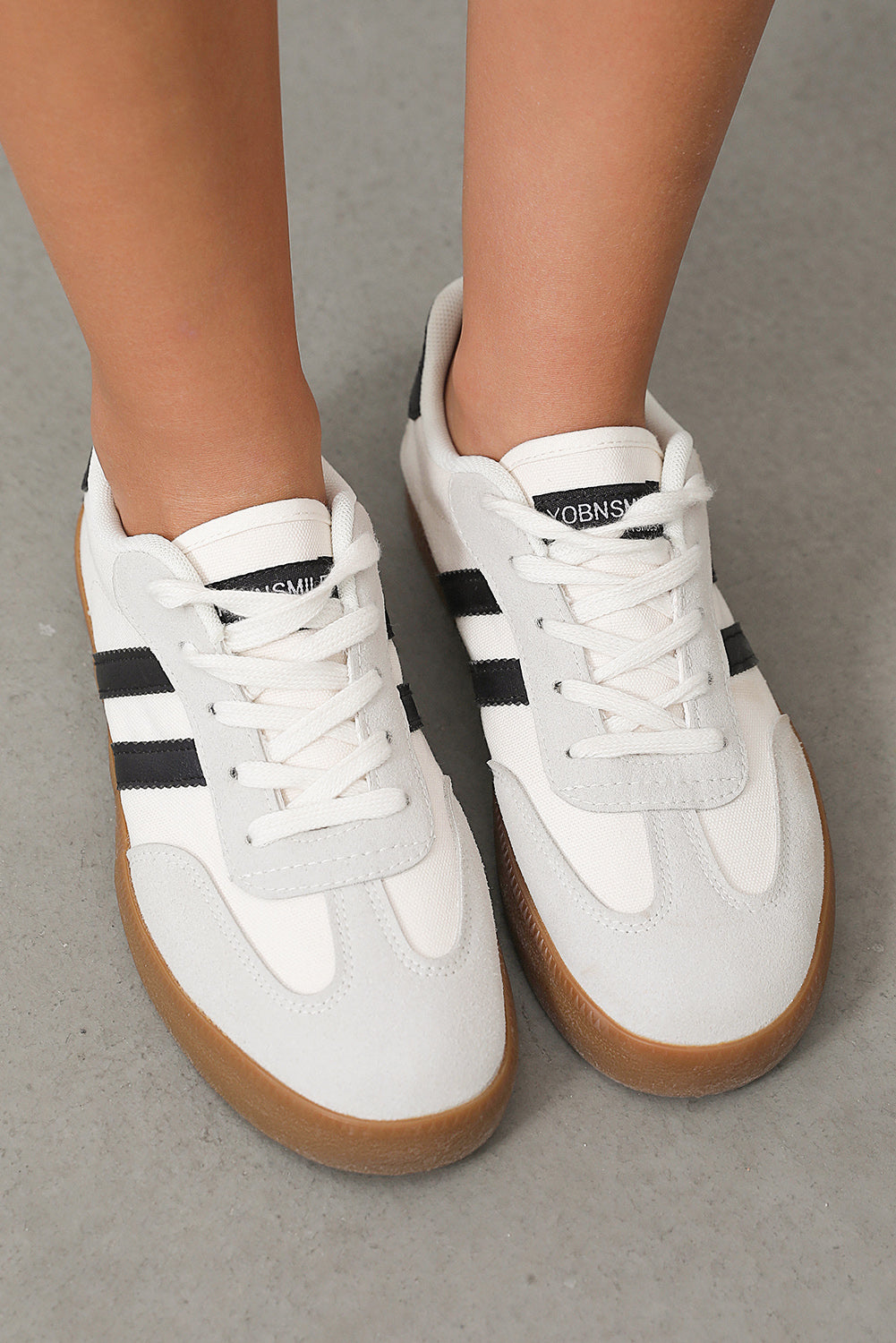 Valeria - Scarpe basse con righe nere