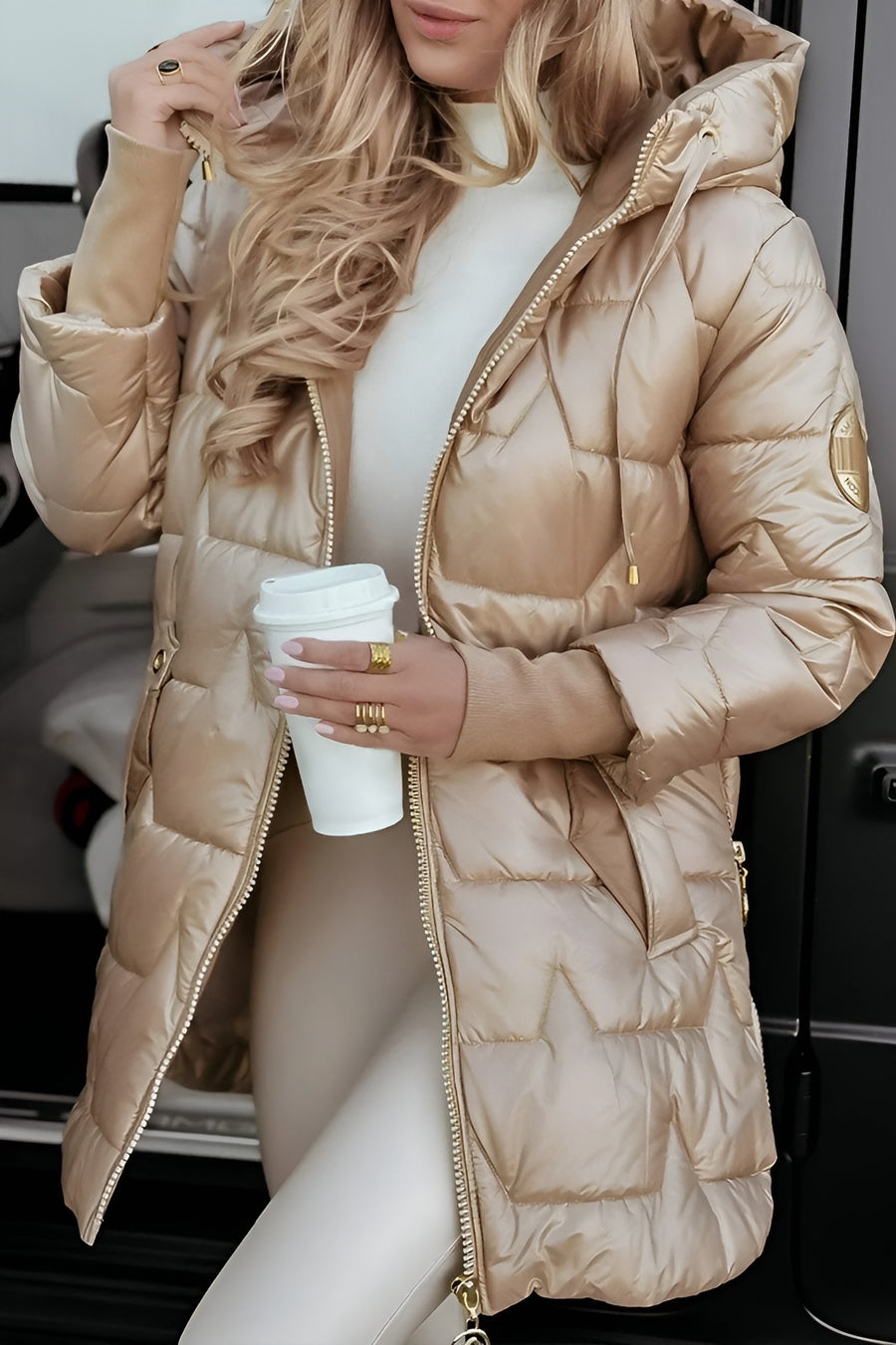 Mila - Elegante Cappotto Invernale Con Cappuccio e Imbottitura